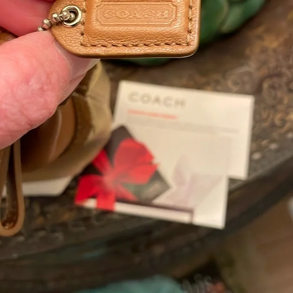 !!EUC!! Rare Y2K Coach Wave Brown and Tan Demi Mini with Monogram Design!! - Picture 7 of 7